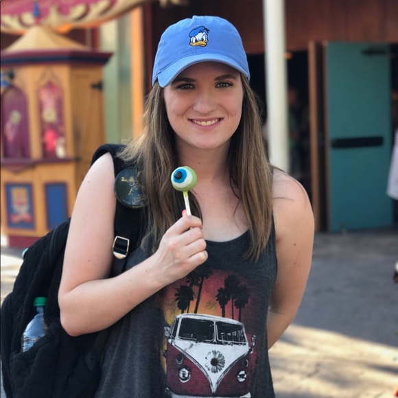 Meet your Posher, Kelsey - Picture 4 of 16